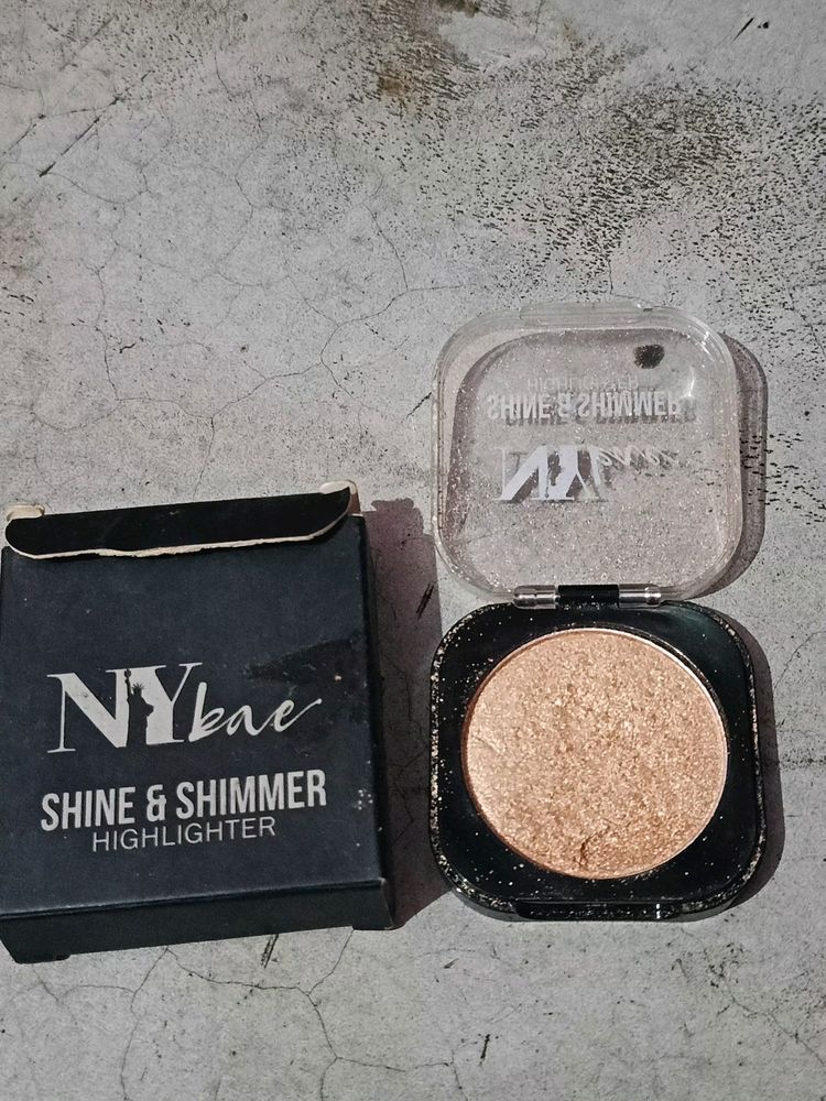 Ny Bae Shine And Shimmer Highlighter -gold Glow-02