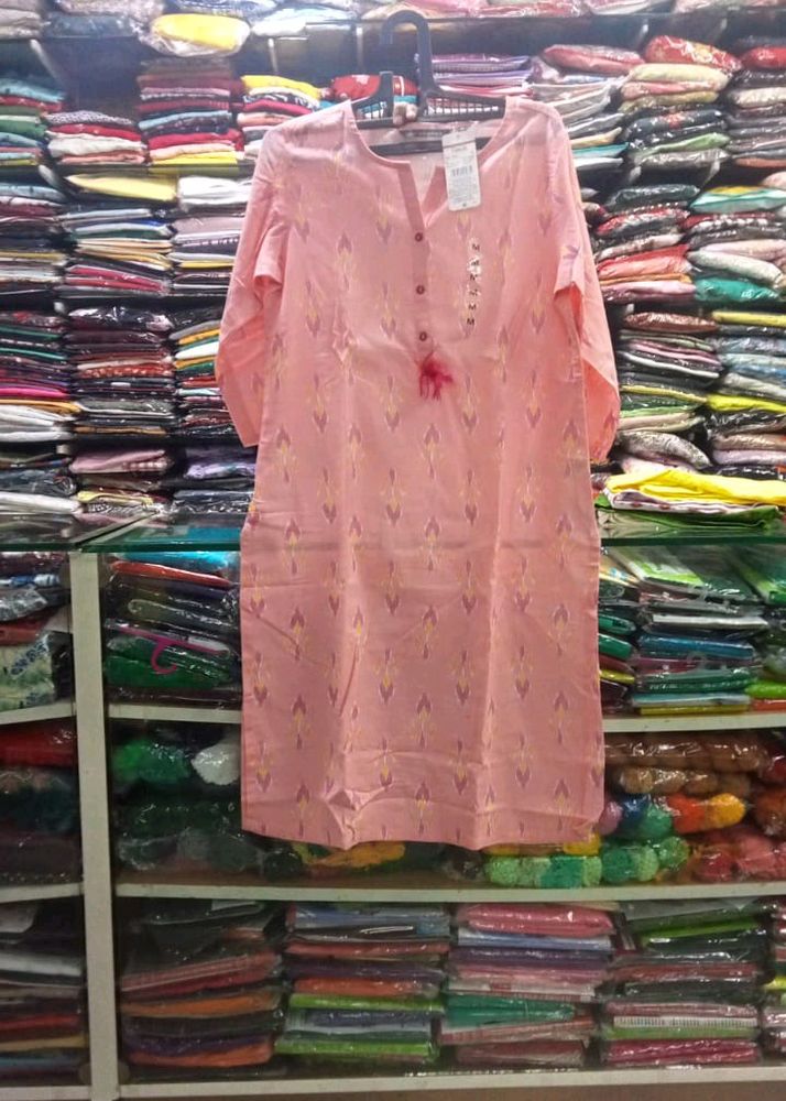 Pink Aavasa Kurti