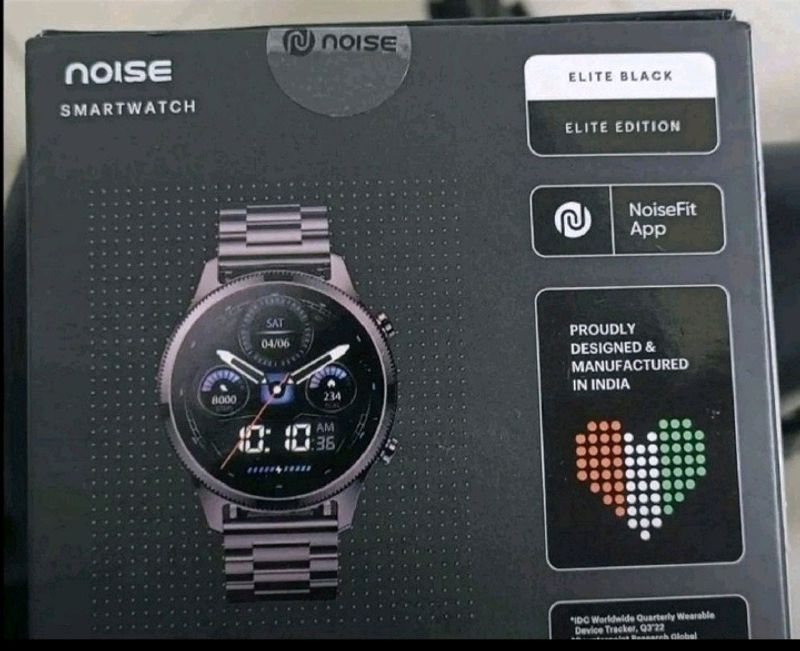 Noise Amoled Display Smart watch