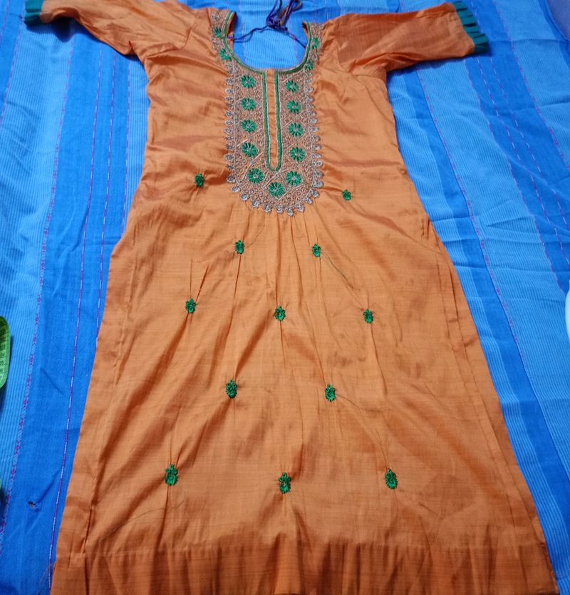 Women Kurta And Palazzo Set