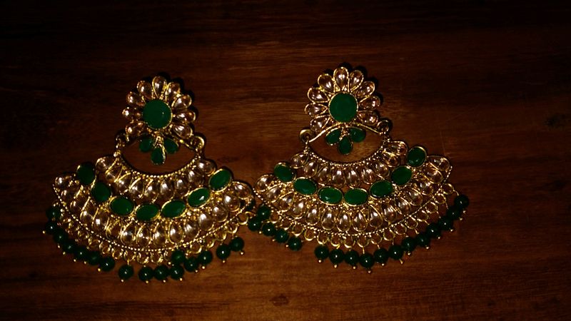 Green And Gold Kundan Earrings