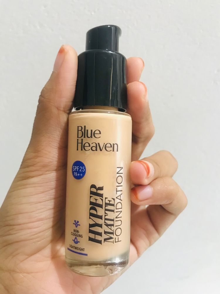 Blue Heaven Hyper Matte Foundation (Natural Sand)