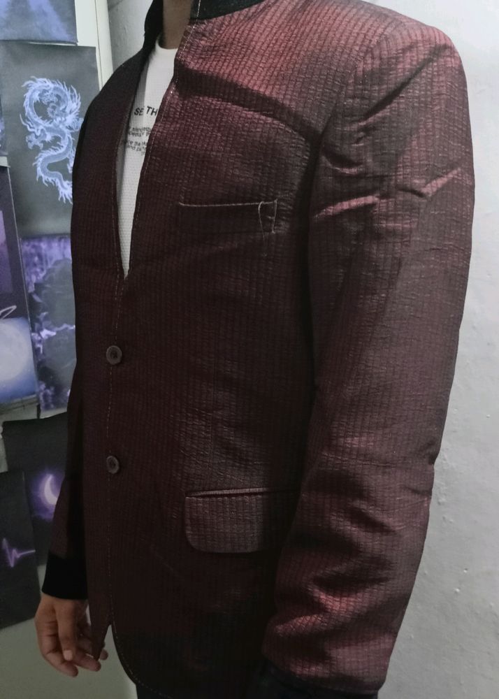 Maroon Colour Dashing Suit