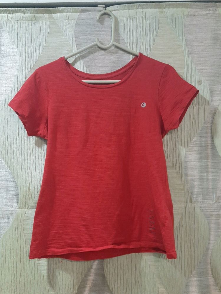 Top MEDIUM size🔥Ladies  Red  Cotton Lycra  To