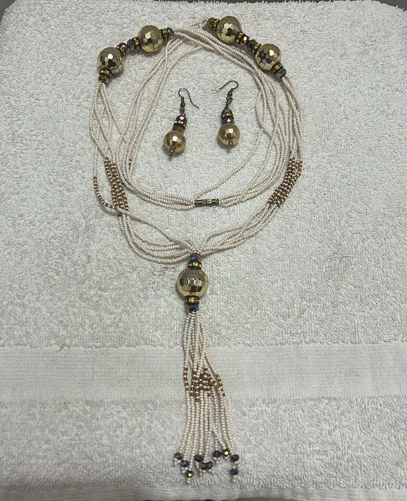 Long chain with earrings set