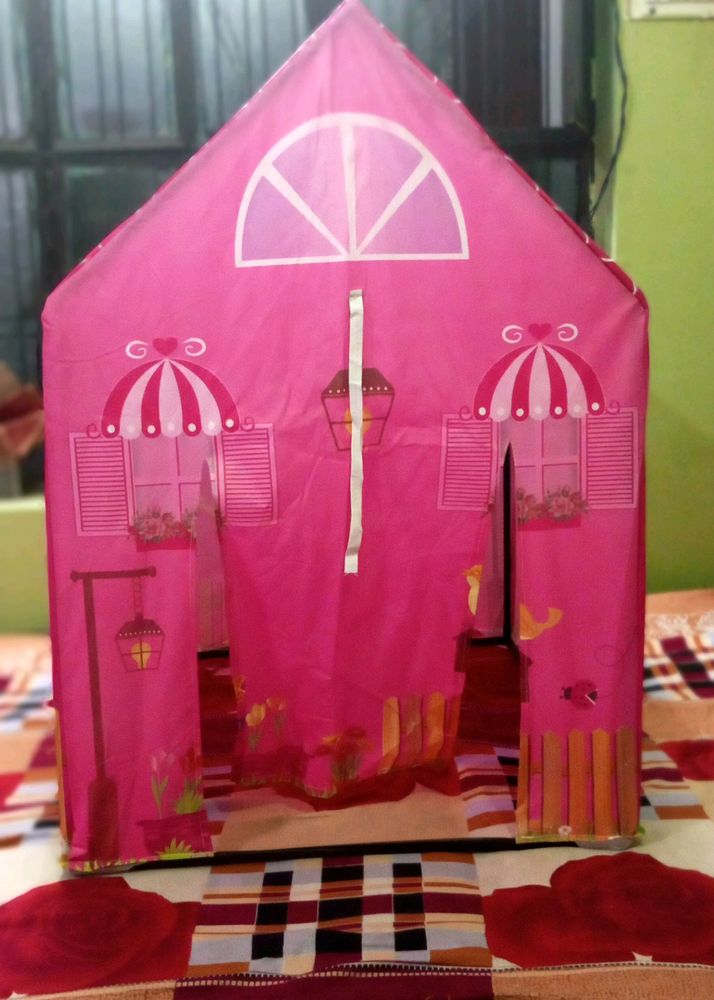 New/Unused Pink Kids  Play Tent House