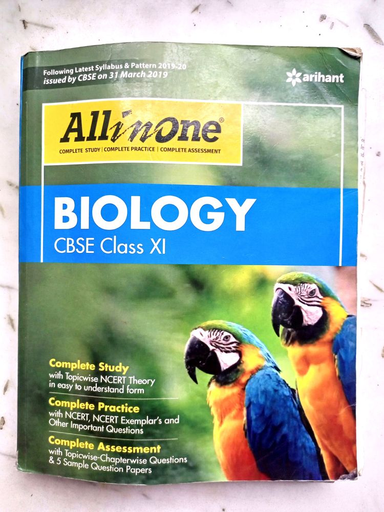 Arihant CBSE Biology Book, Class 11, Good Condition