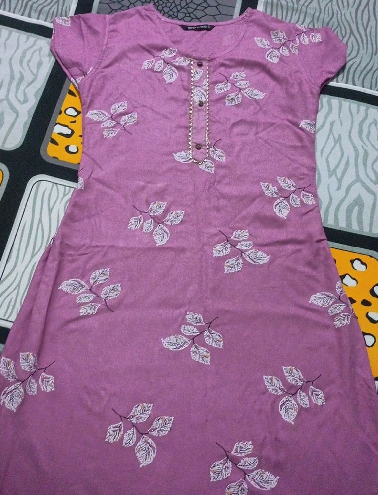 Pink Leaf Print Kurti