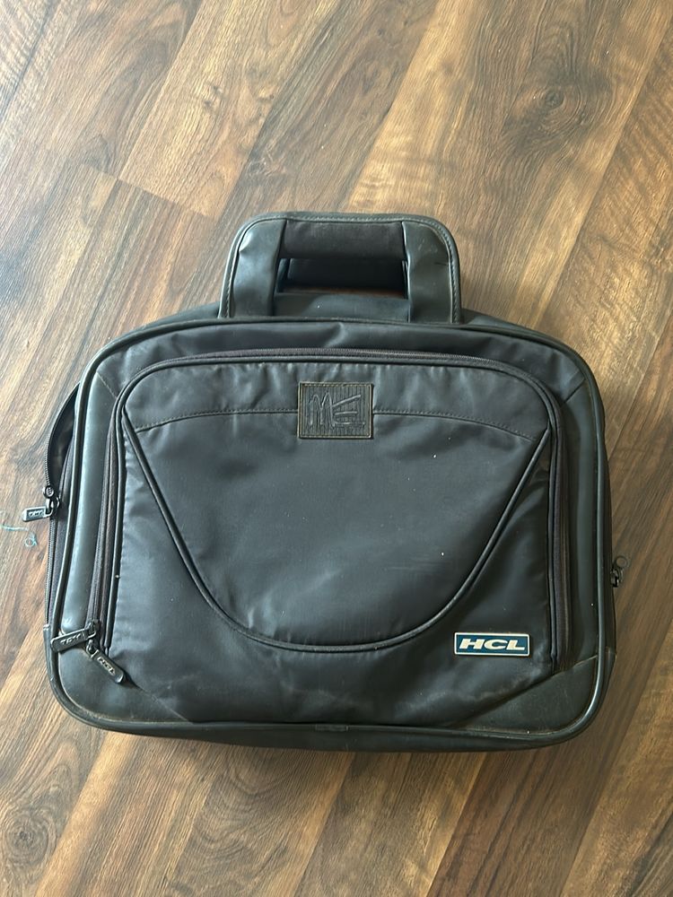 HCL Laptop With Compartments Inside