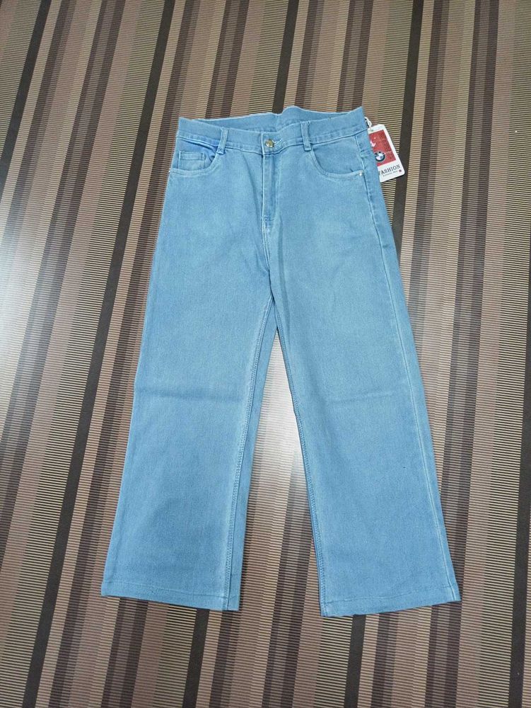 DG-52 Size-28 Straight Women Denim Jeans