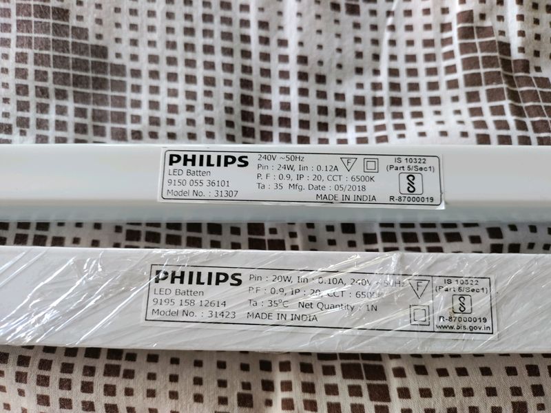 Philips Astra life 2 Pcs White LED Tube light