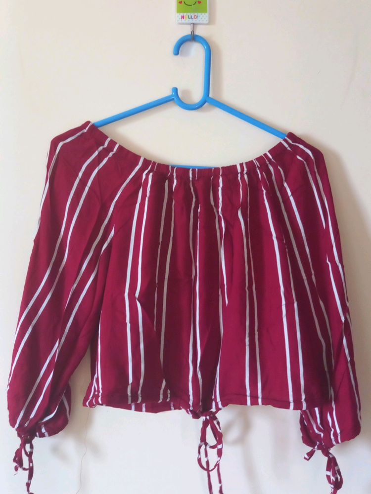 L Size Red Top With White Stripes