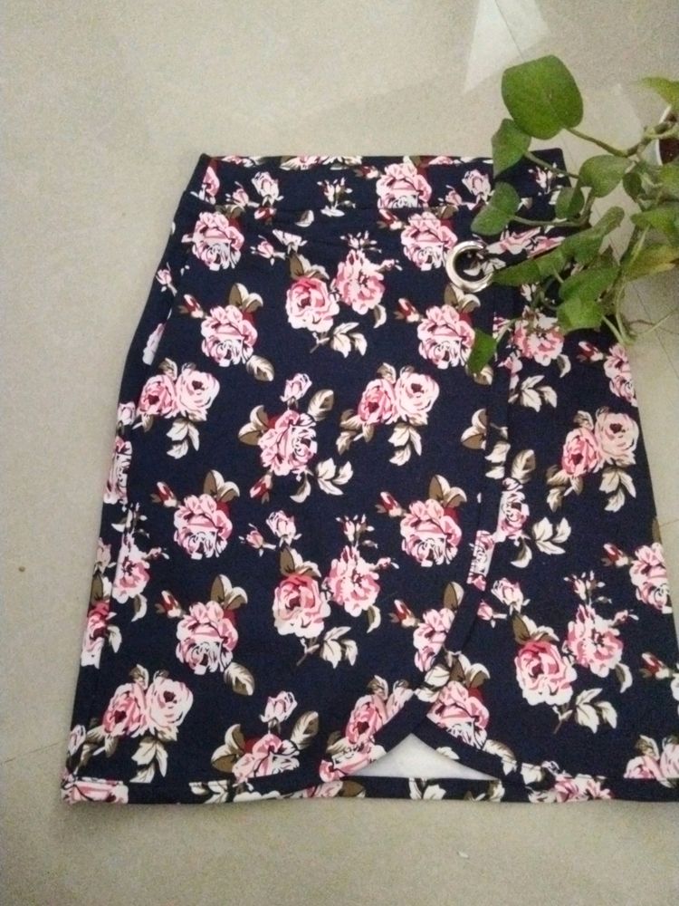 aesthetic Floral Skirt <3