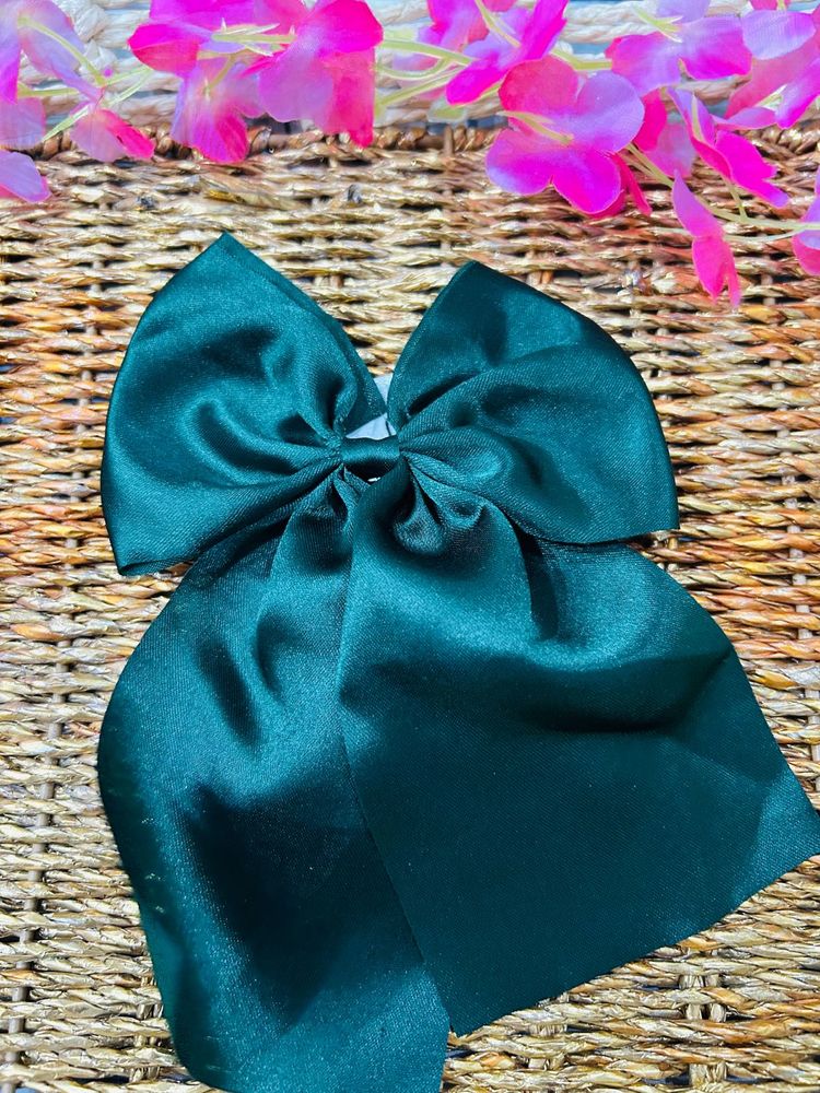 Satink Silk Bow Clip