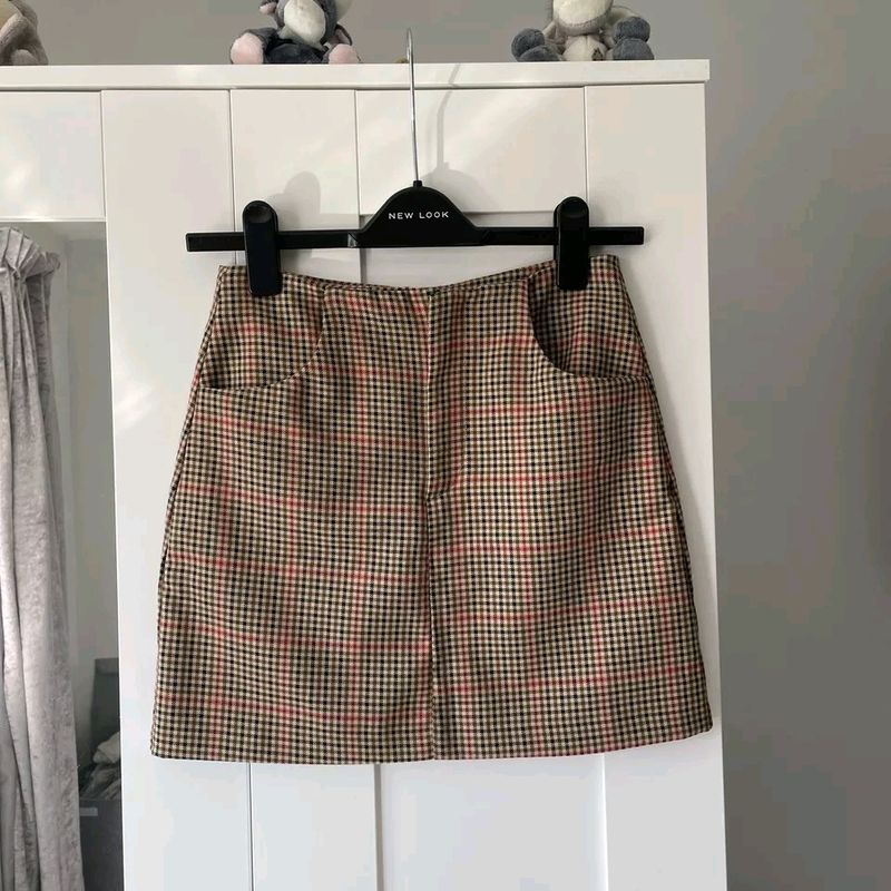 Pull&Bear Mini Skirt 🍂