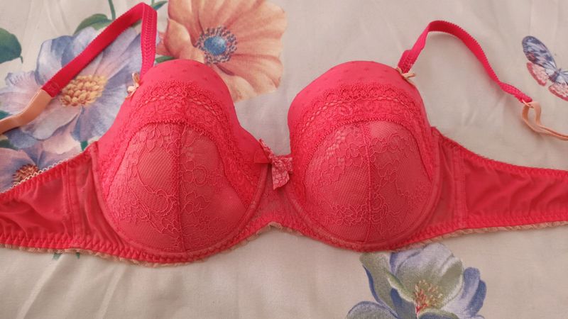 M&S Padded Bra 34C