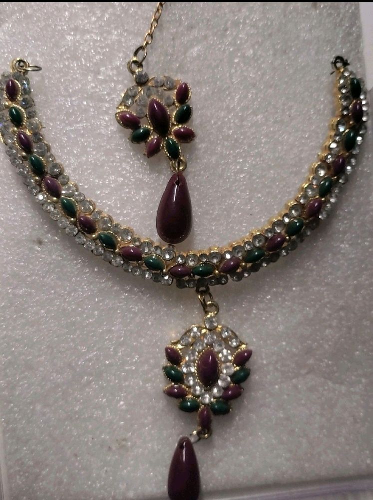 Necklace Without Earing