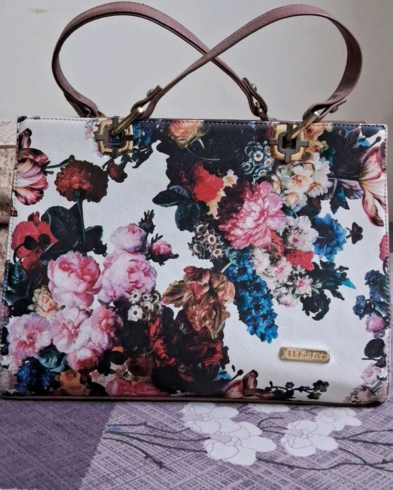 A Very Beautiful Handbag