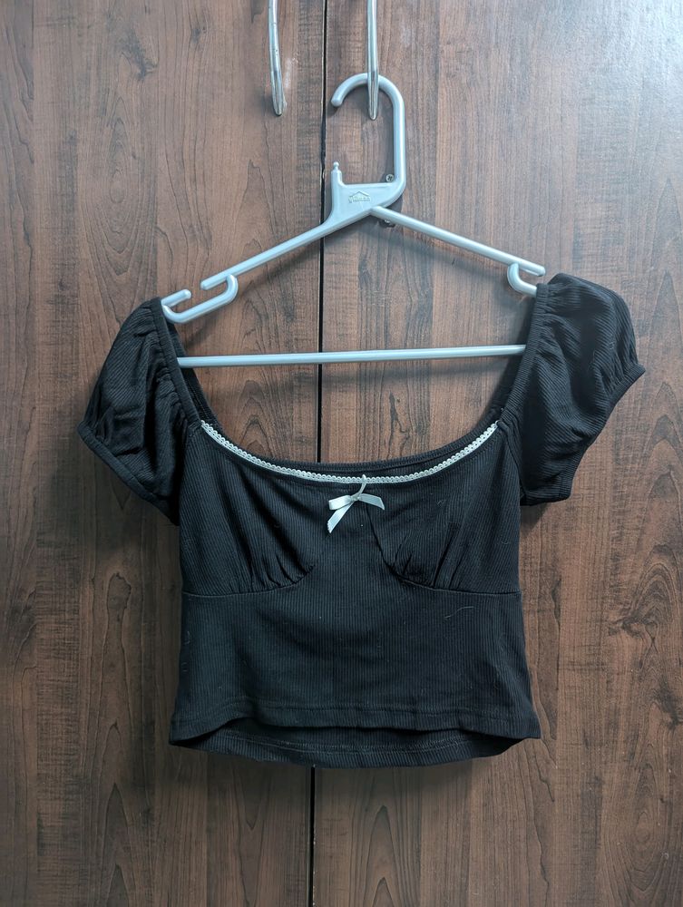 Black Urbanic Crop Top