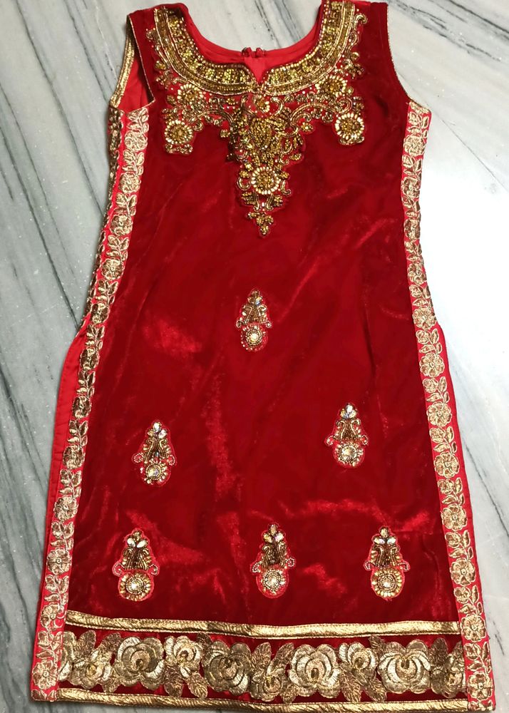 GORGEOUS RED VELVET STONE WORKED KURTA