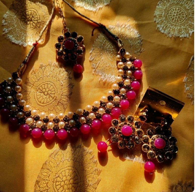 Pink Light-weight Fashion Jewellery Set