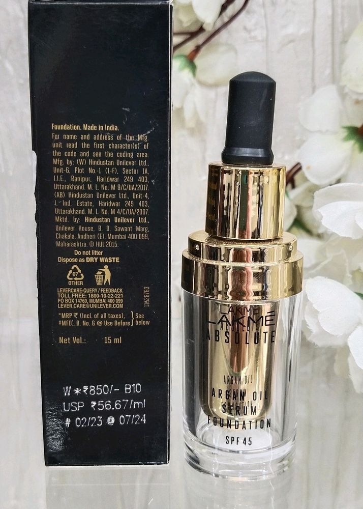 🆕PRICE DROP LAKME ABSOLUTE Argan Oil Serum Foundation With SPF 45, W160 Warm Sand