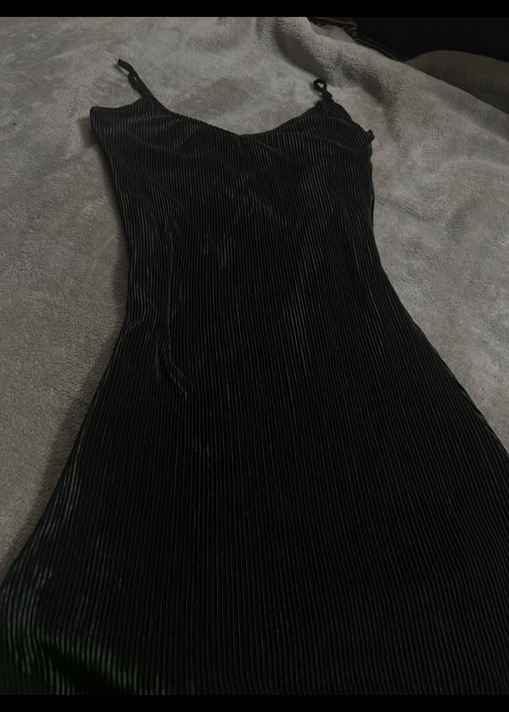 Elegant Black Dress