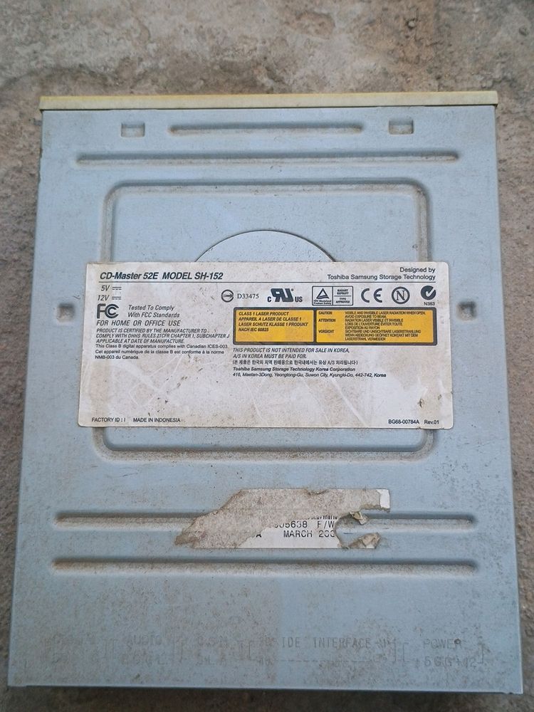 Cd - Master 52e Model Sh-152 Computer Drive