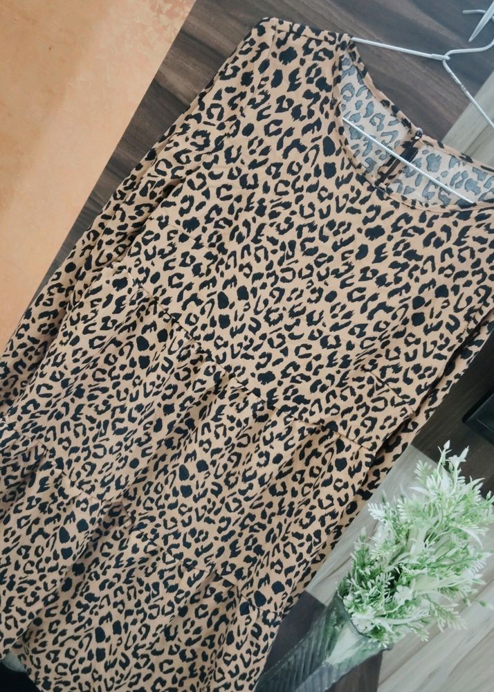 Tiger Printed Dress Of Short Lenght