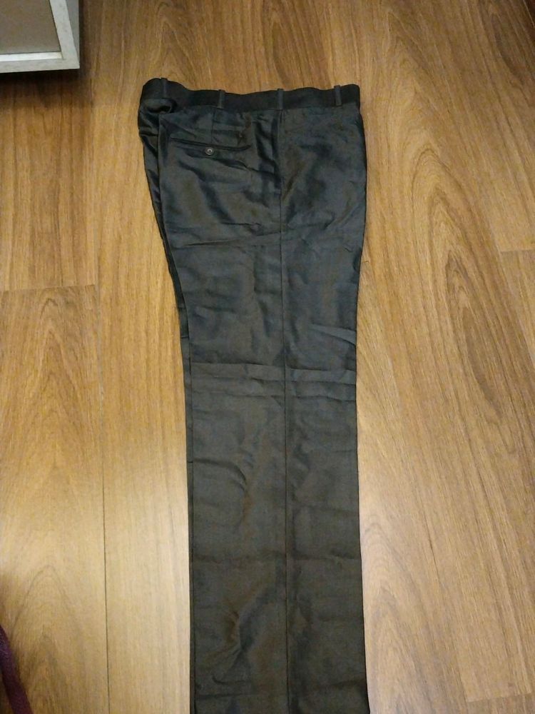 New Trousers Size 32-34