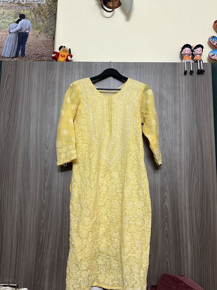 Beautiful All Over Work Chikankari Kurti