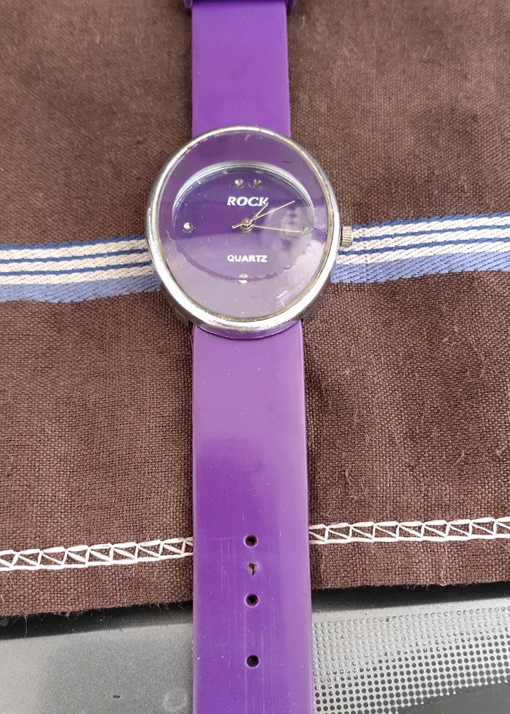 Ladies Watch With Out Cell