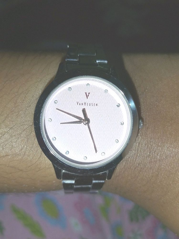 Beutiful Silver Watch For Women And Girls