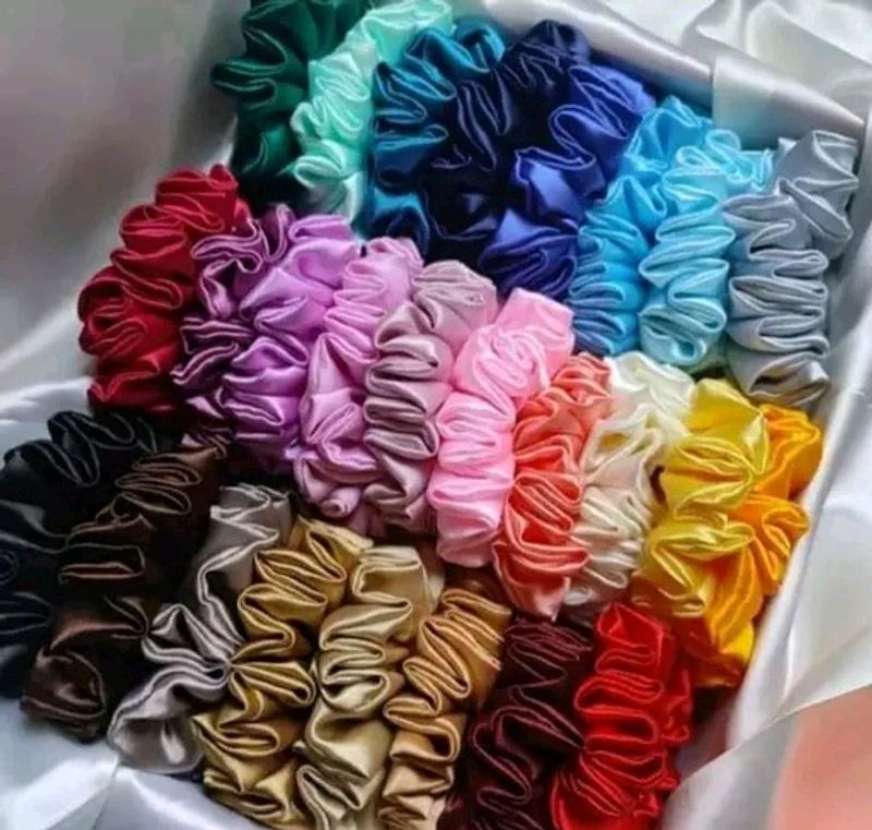 12 Pcs Satin Soft Scrunchies