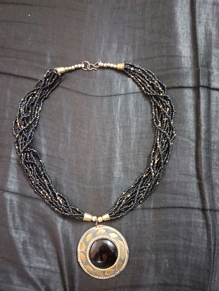 Multilayered Necklace