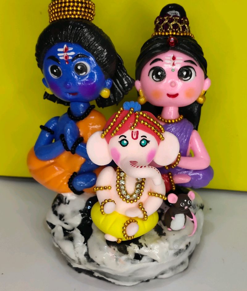 Shiv Parvati And Ganesh Ji