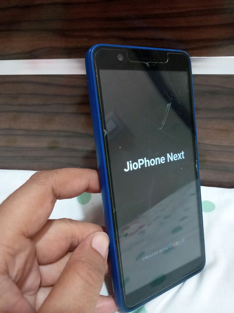 SMOOTH RUNNING JioPhone Next