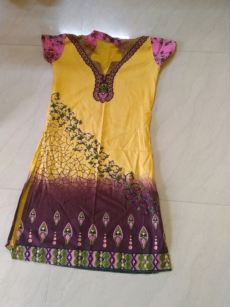 Striched Kurthi