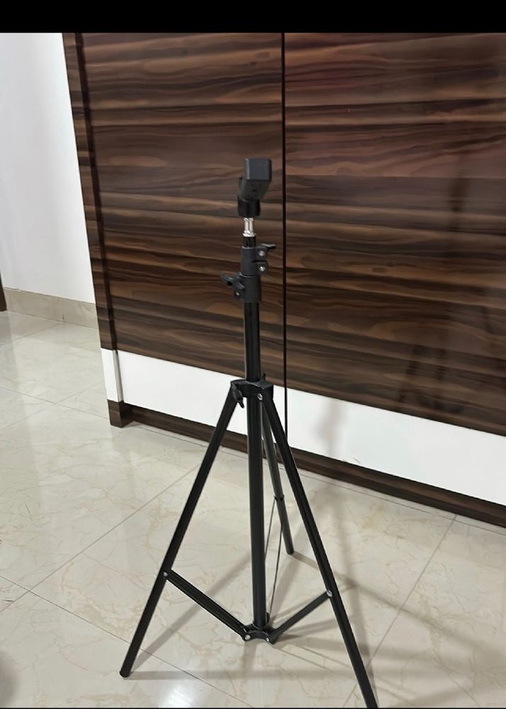 Tripod