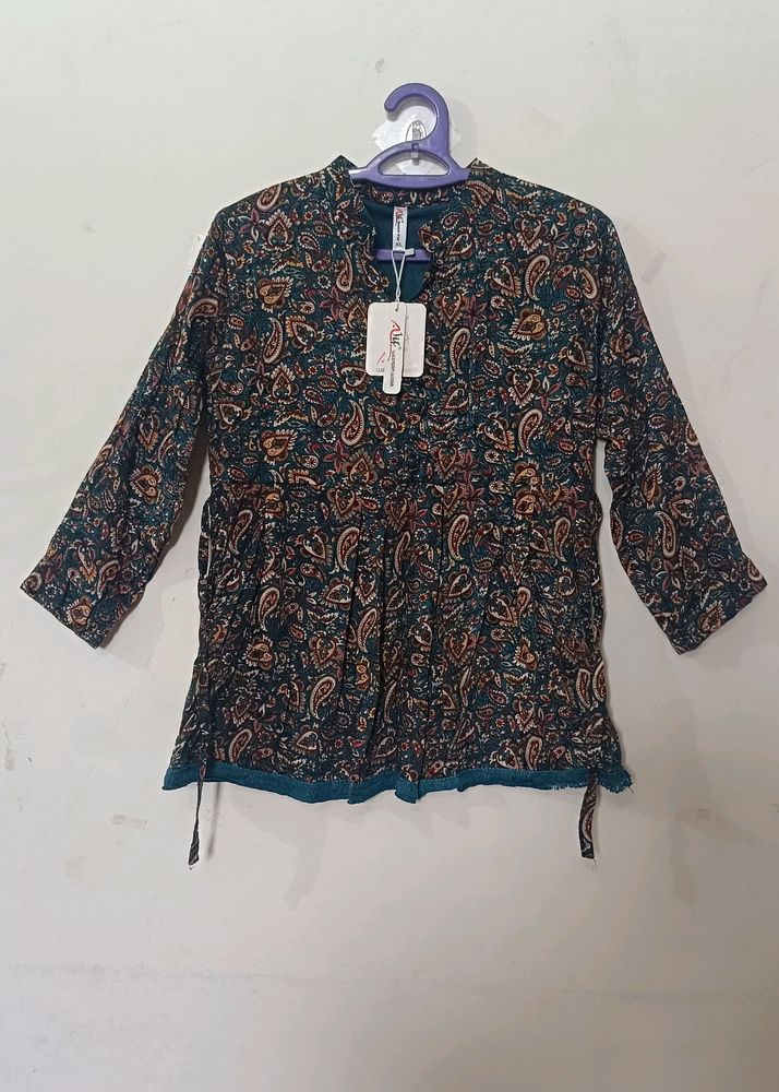 New Short Top  Westerntop