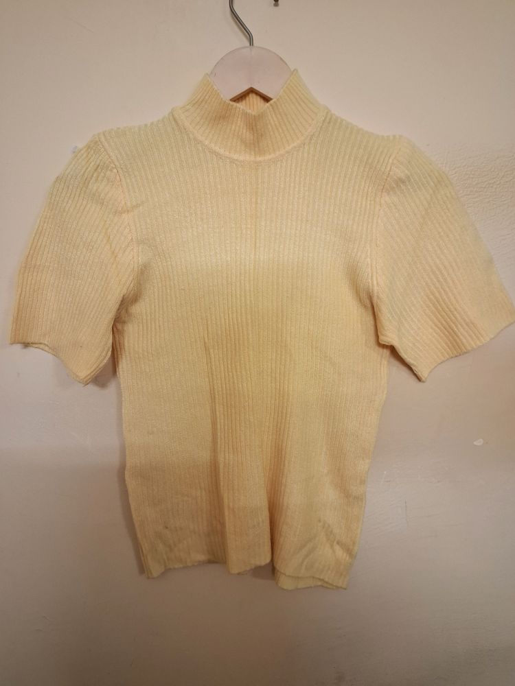 Highneck Mustard Coloured Top💛