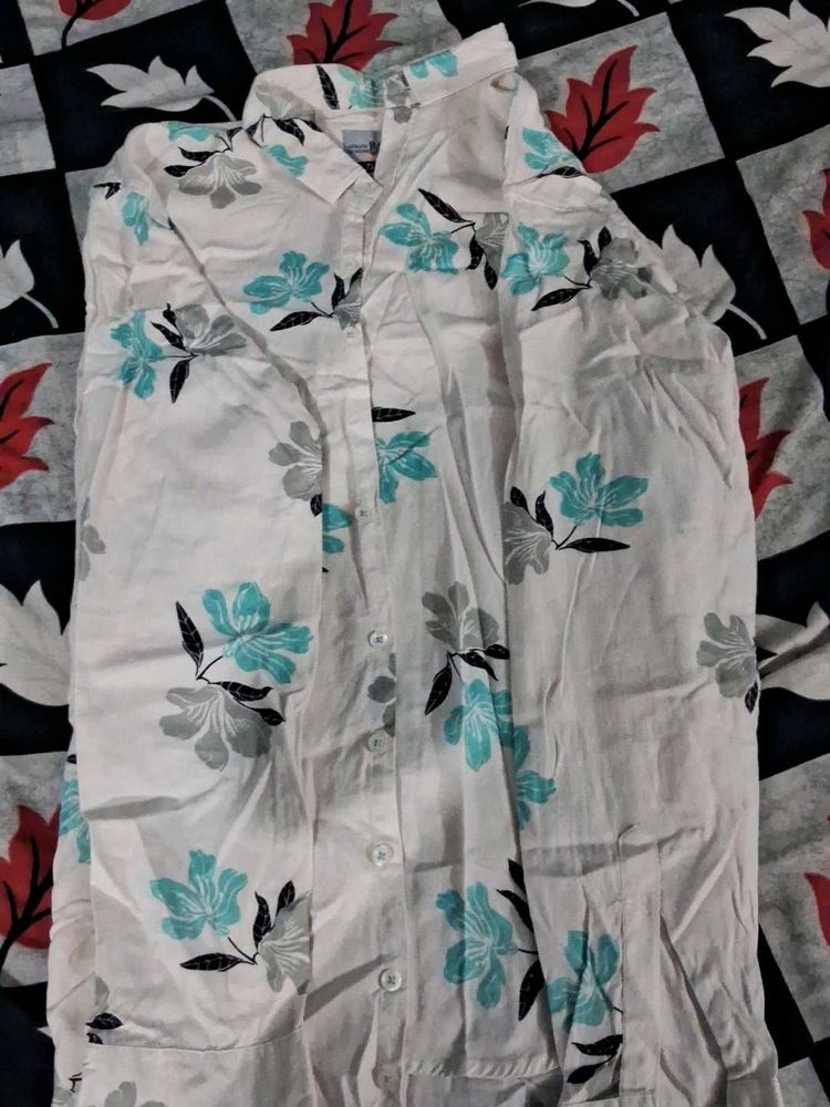 White Shirt With Flowers Design