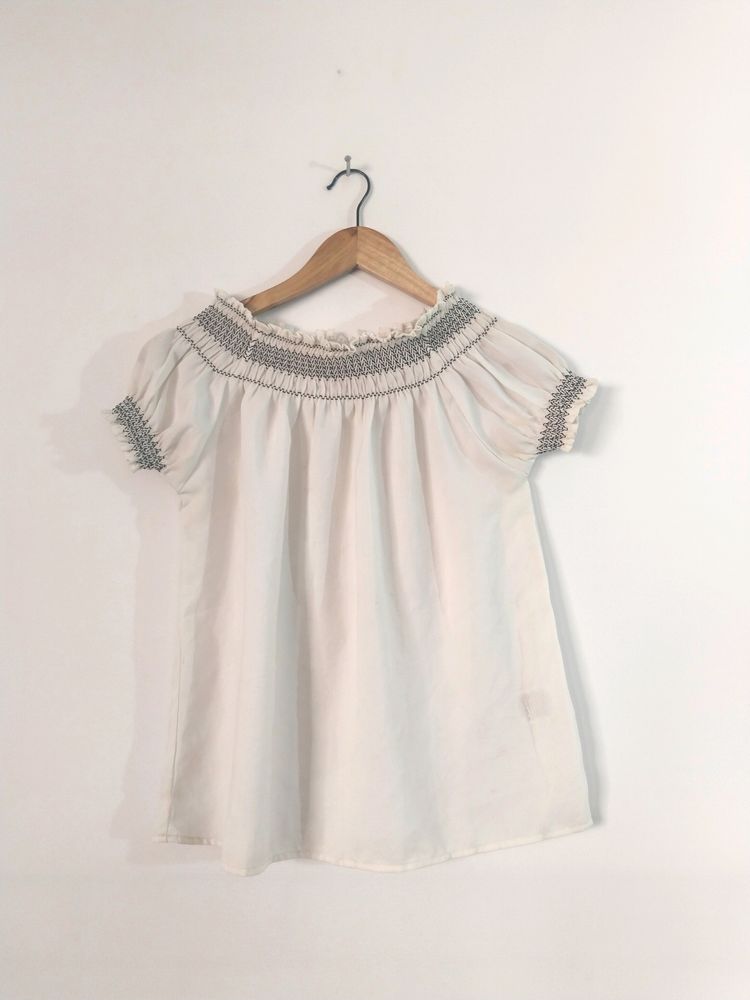 Casual White Top (Women's)