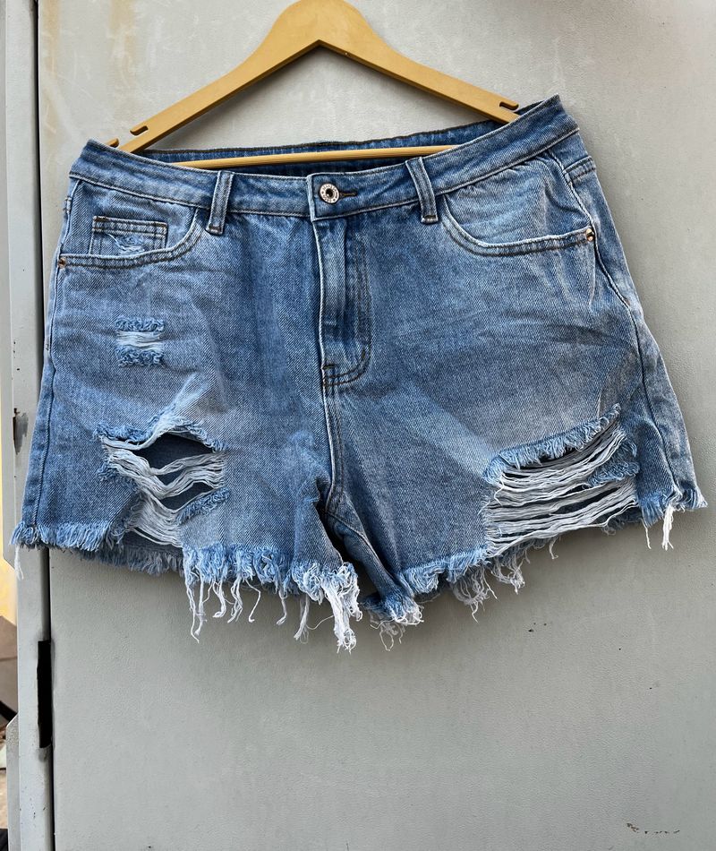 Ribbed High Waisted Shorts