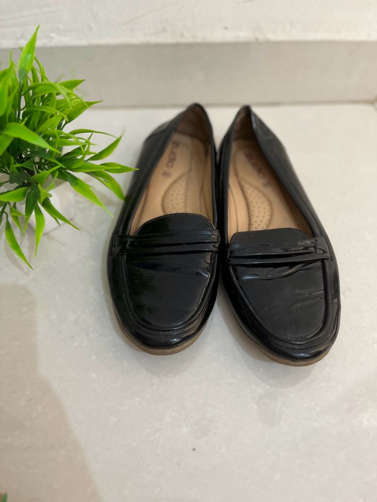 ✨Black Loafers
