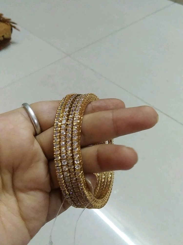 Self Designed High Quality Bangles✨