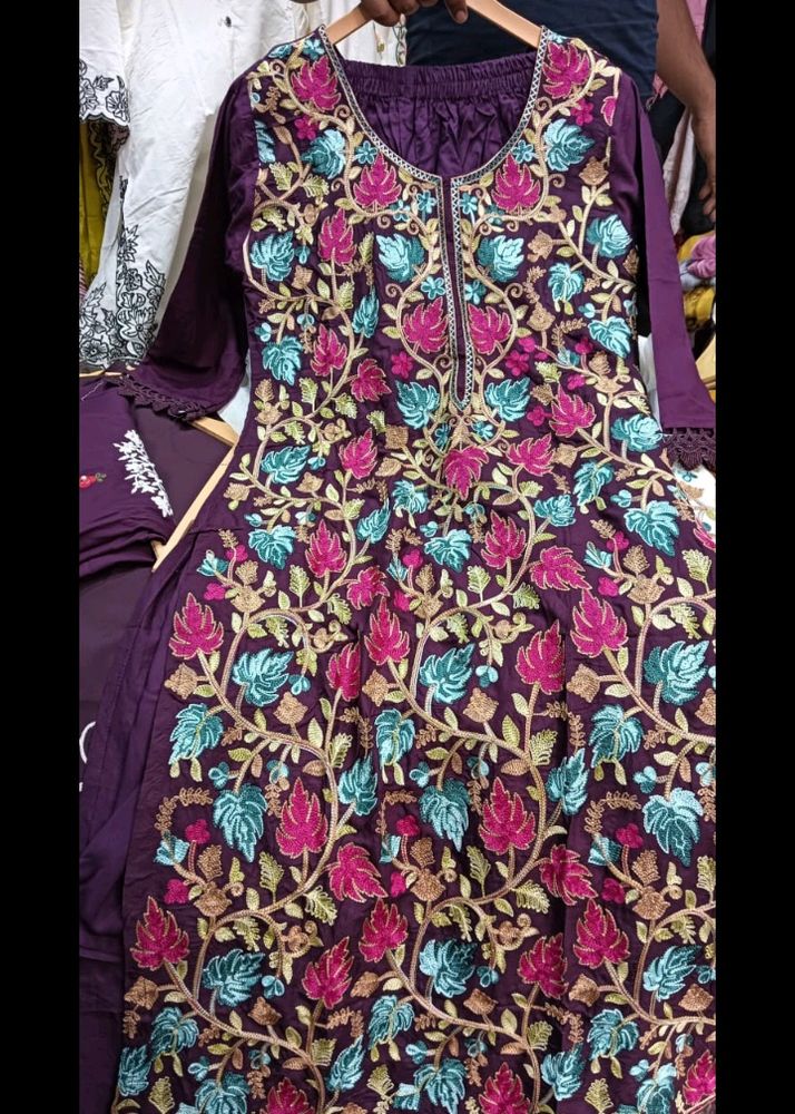 Kashmiri Work Kurti With Straight Pant