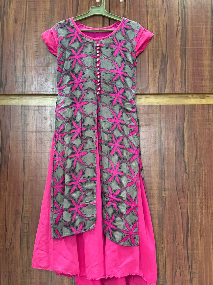 Pink &ash Coloured kurti.