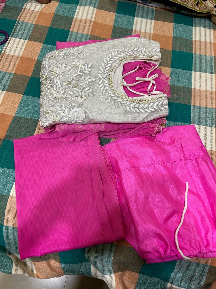 Pink And White Long Kurta Set Size M