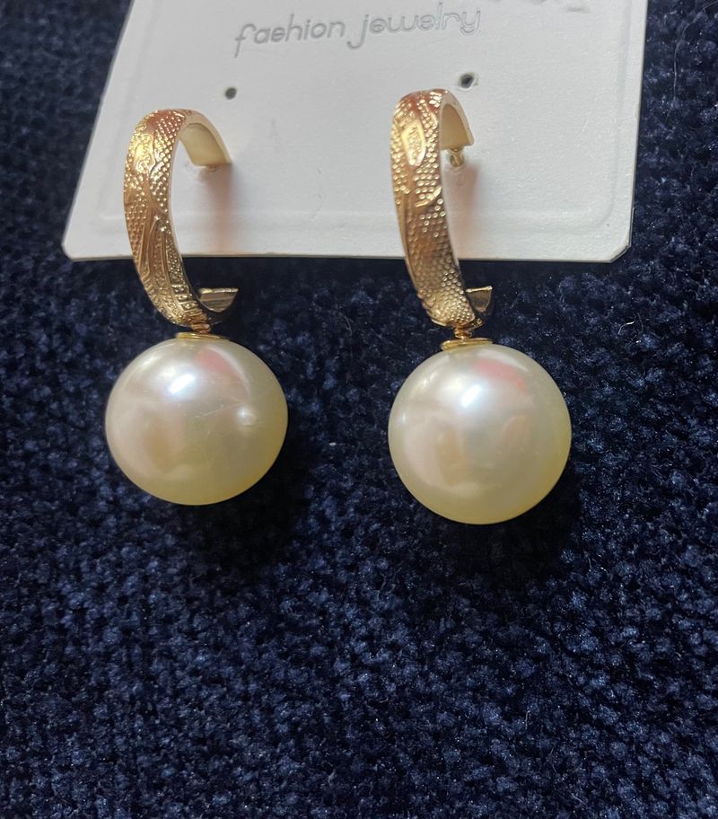 New Korean big Pearl Earrings